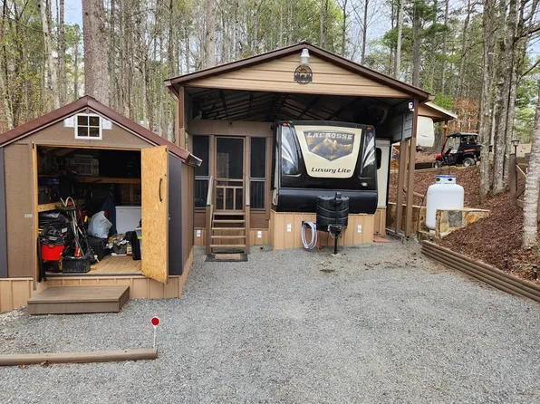 190 19th St, Ellijay, GA 30540
