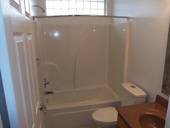 4th image of 408 Ellene Dr #408ELNE
