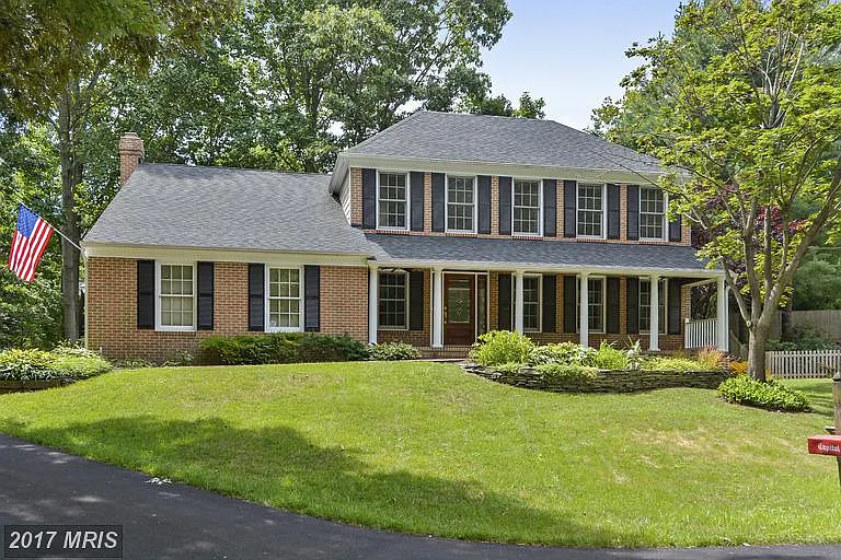 605 Saber Ln photo 1