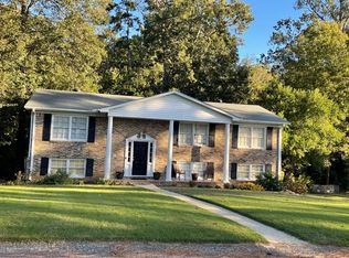 340 S Burbank Dr, Hoover, AL 35226