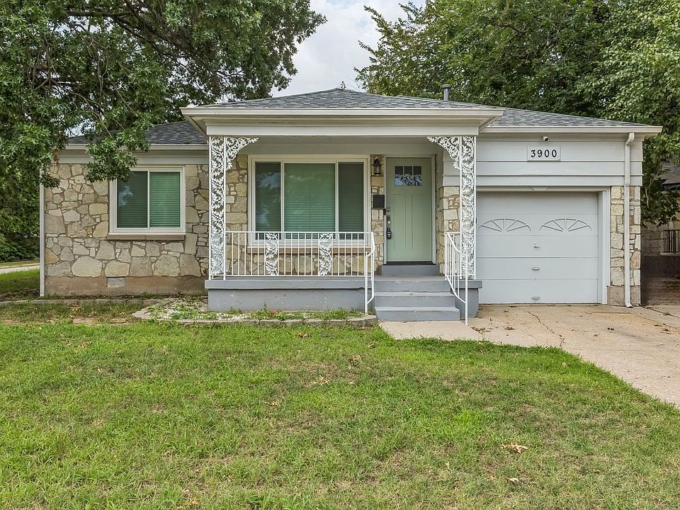 1st image of 3900 NW 27th St