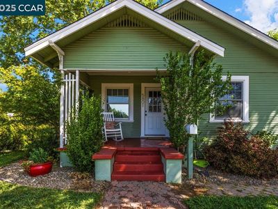 5801 Broadway, Sacramento, CA, 95820
