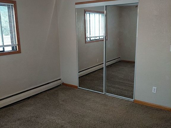 5th image of 976 Robert St S APT 206
