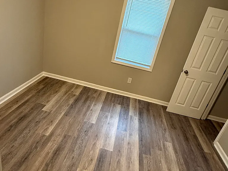 207 Earlene Ct — Photo 7