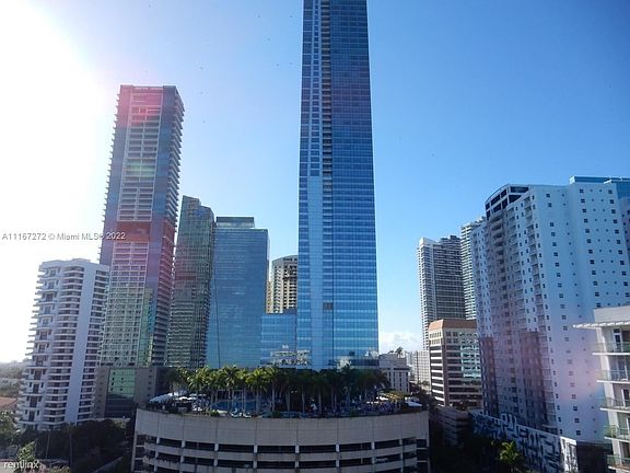 3rd image of 1420 Brickell Bay Dr #10911919