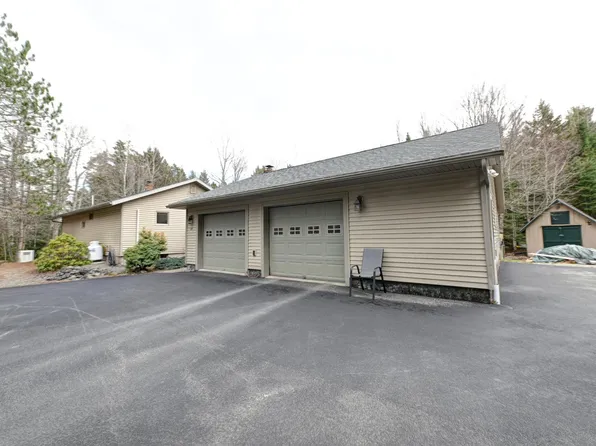 14 Ackley Way, East Machias, ME 04630