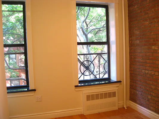 Rented by Kings Court Real Estate | media 20