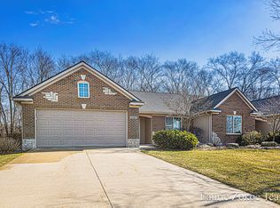 12284 Aleigha Dr NW, Grand Rapids, MI 49534