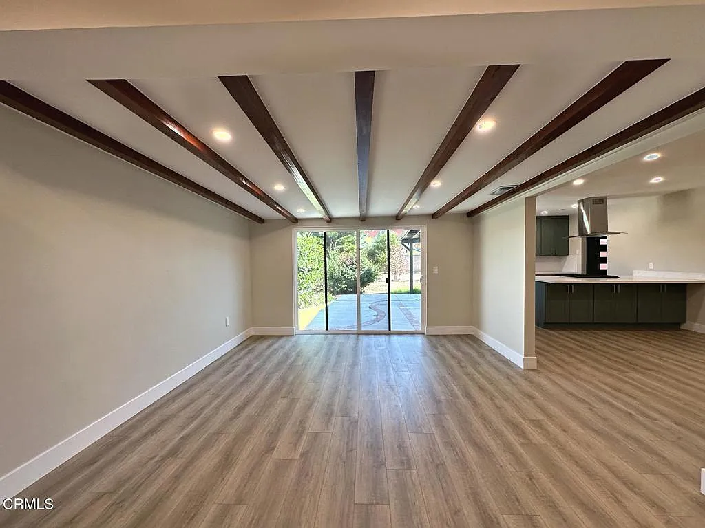 4 bed, 2.0 bath, 1794 sqft, $4,800 — Photo 4