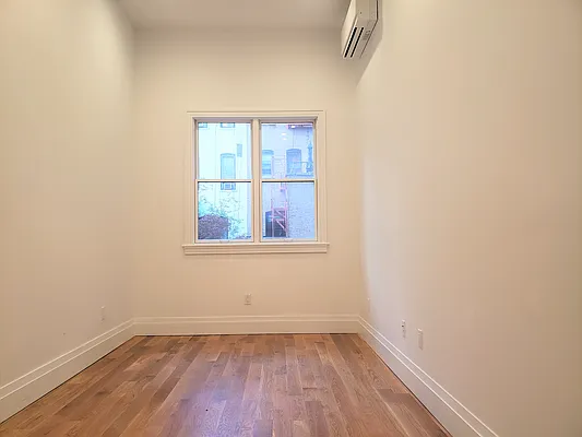 Rented by Oxford Property Group | media 16
