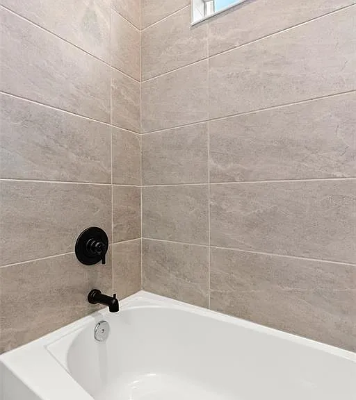 4333 Saltwater Pearl Way — Photo 25