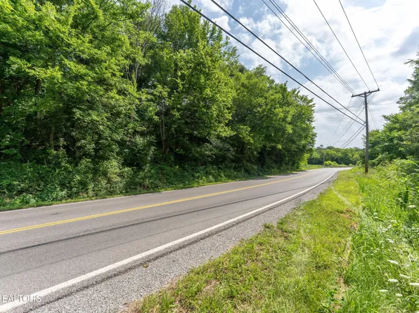 1246 Deep Springs Rd, Dandridge, TN 37725