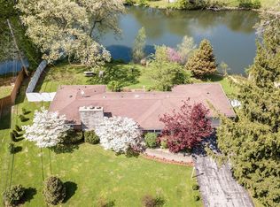 7 Lakeview Dr, Belleville, IL