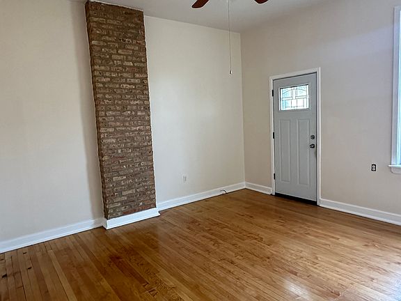 4th image of 1800 W 18th St #4R