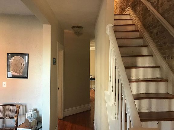 3rd image of 4422 Chouteau Ave