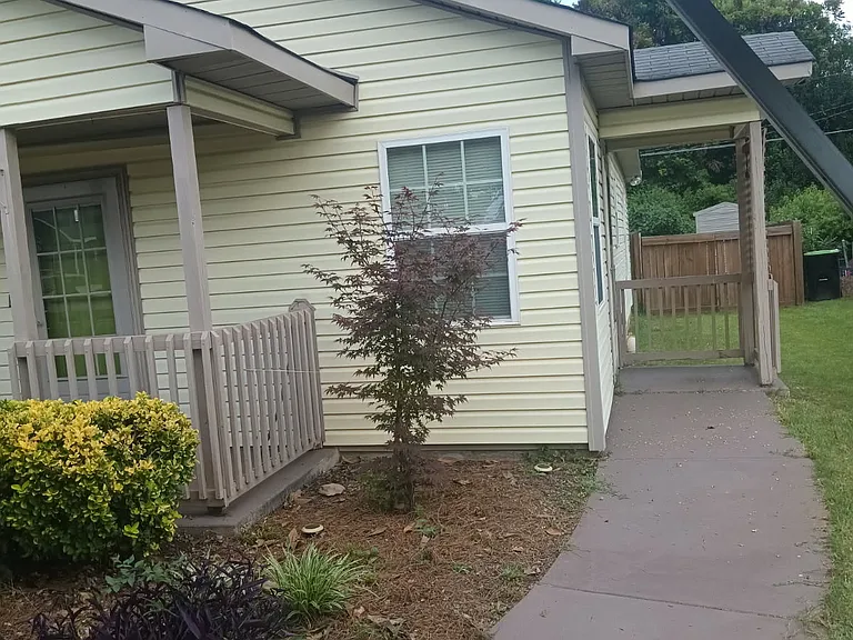 206 Orchard Way — Photo 4
