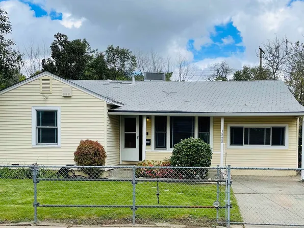 1525 London St, Sacramento, CA 95822