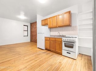 446 W 58th St APT 4E, New York, NY 10019
