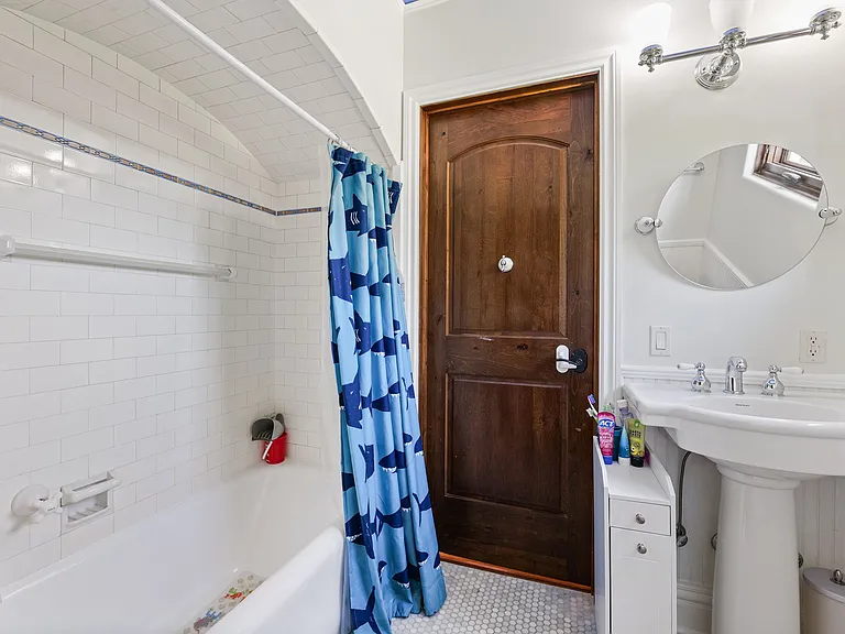 4555 W Swann Ave — Photo 30