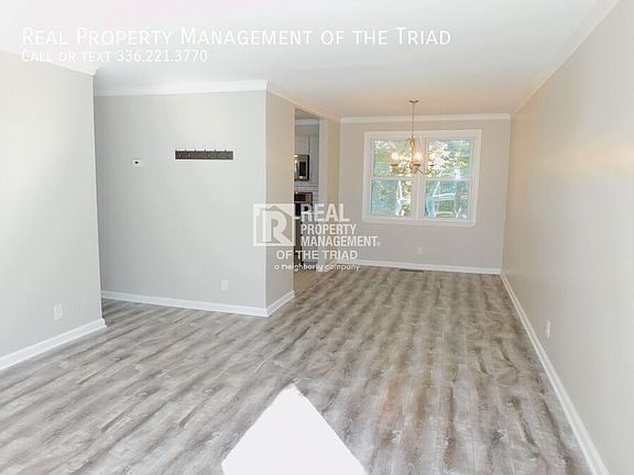 3rd image of 2518 Westmoreland Dr
