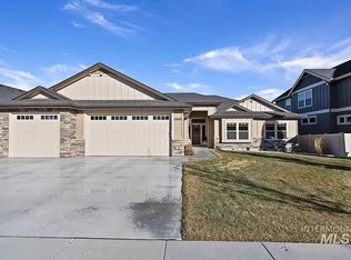 12450 S Sunrise Mist Loop, Nampa, ID 83686