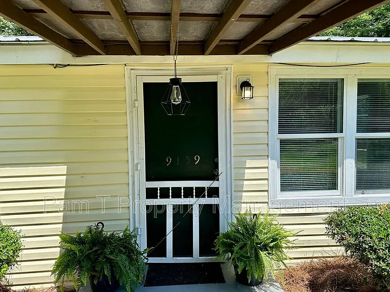 9159 Ferguson Ave — Photo 4