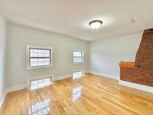 Rented by Elmord Management LLC | media 20