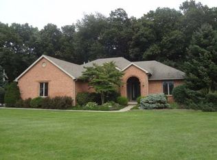 1775 Hunters Ridge Rd, Swanton, OH 43558