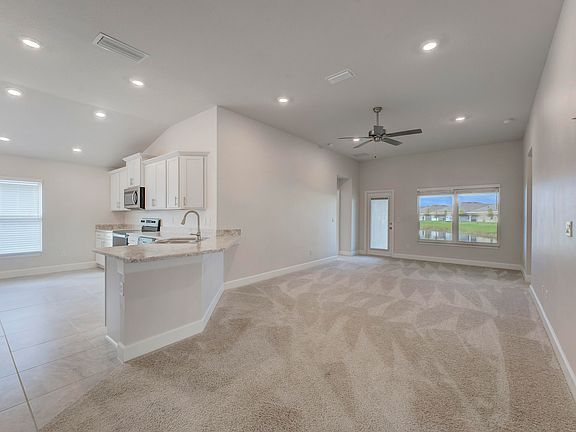 5th image of 5327 Vespera St
