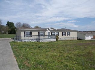 1130 Oakes Vista Ln, Seymour, TN 37865