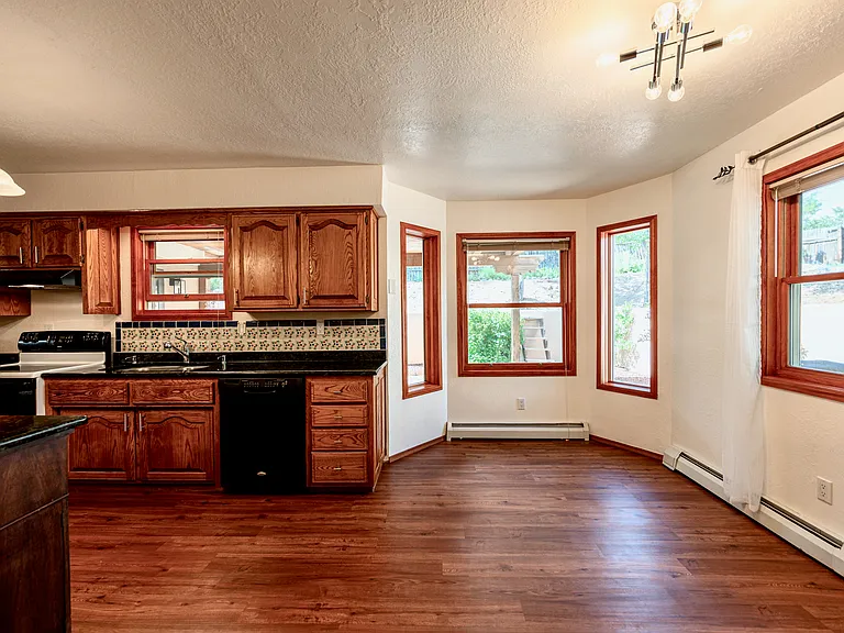 2192 Lumbre Ct — Photo 22