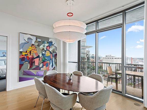 3rd image of 900 20th Ave S APT 1315