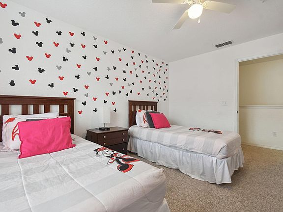 3rd image of 4017 Venetian Bay Dr APT 105