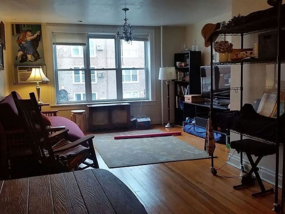 1st image of 3035 49th St APT 3N