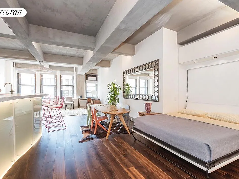 315 7th Ave #5D