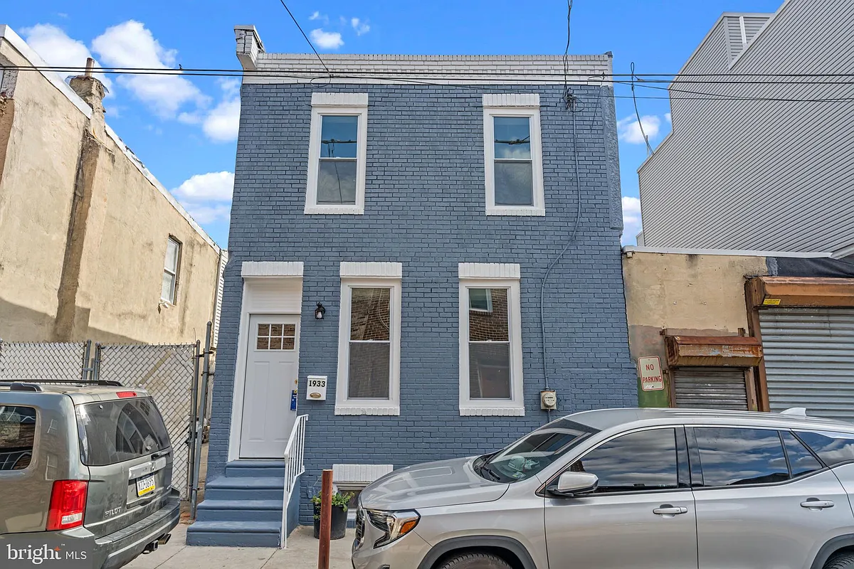 Building Photo - 1933-35 N Palethorp St