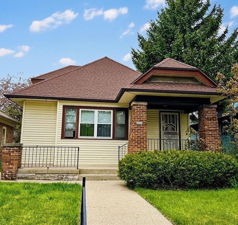 1st image of 3021 N 38th STREET