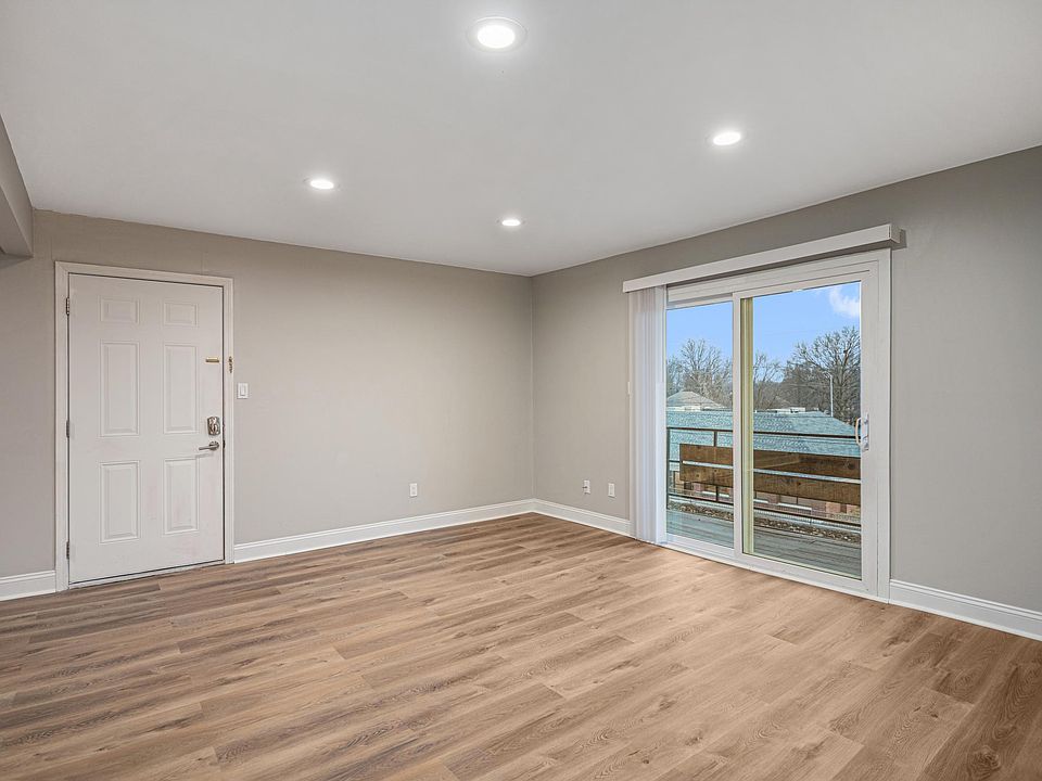 Flats 95th & Metcalf 6621 W 94th Ter Overland Park KS Zillow