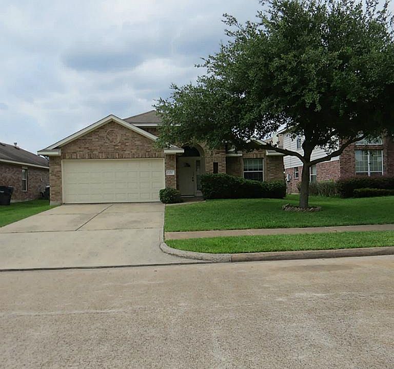 1st image of 435 Brushy Glen Dr