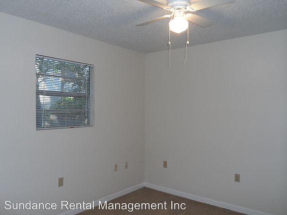 5th image of 803 Sunset Blvd W APT E