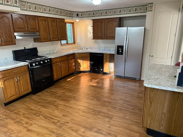 2331 Chatham Rd — Photo 2