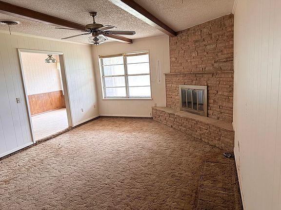 5th image of 702 W Pine St