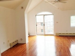 2710 12th St, Long Island City, NY 11102