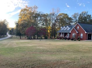 211 Applewood Rd, Winfield, AL 35594