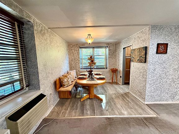 3rd image of 30 South Cole Avenue #2E