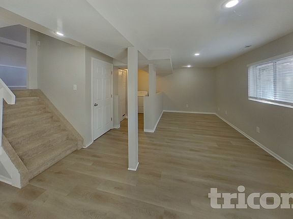4th image of 4650 Dooley Way