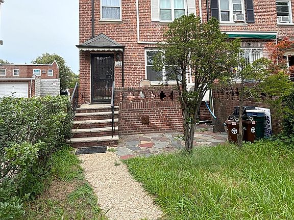 3rd image of 1105 Shore Pkwy