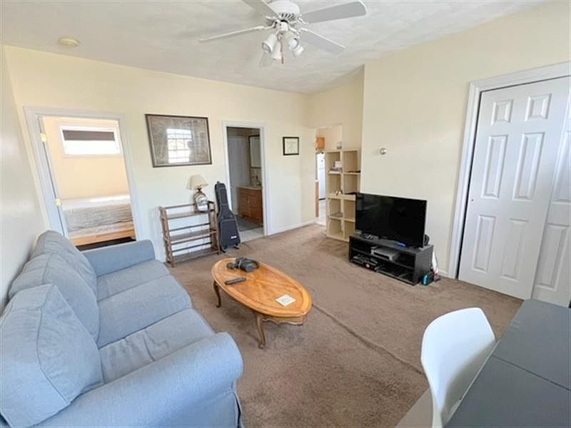 1st image of 288 Salem St #1