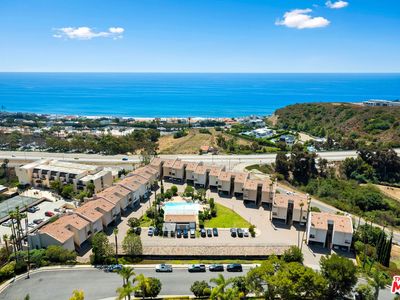 23918 De Ville Way APT A, Malibu, CA, 90265