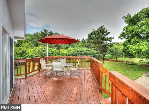 3rd image of 2114 McMenemy St N